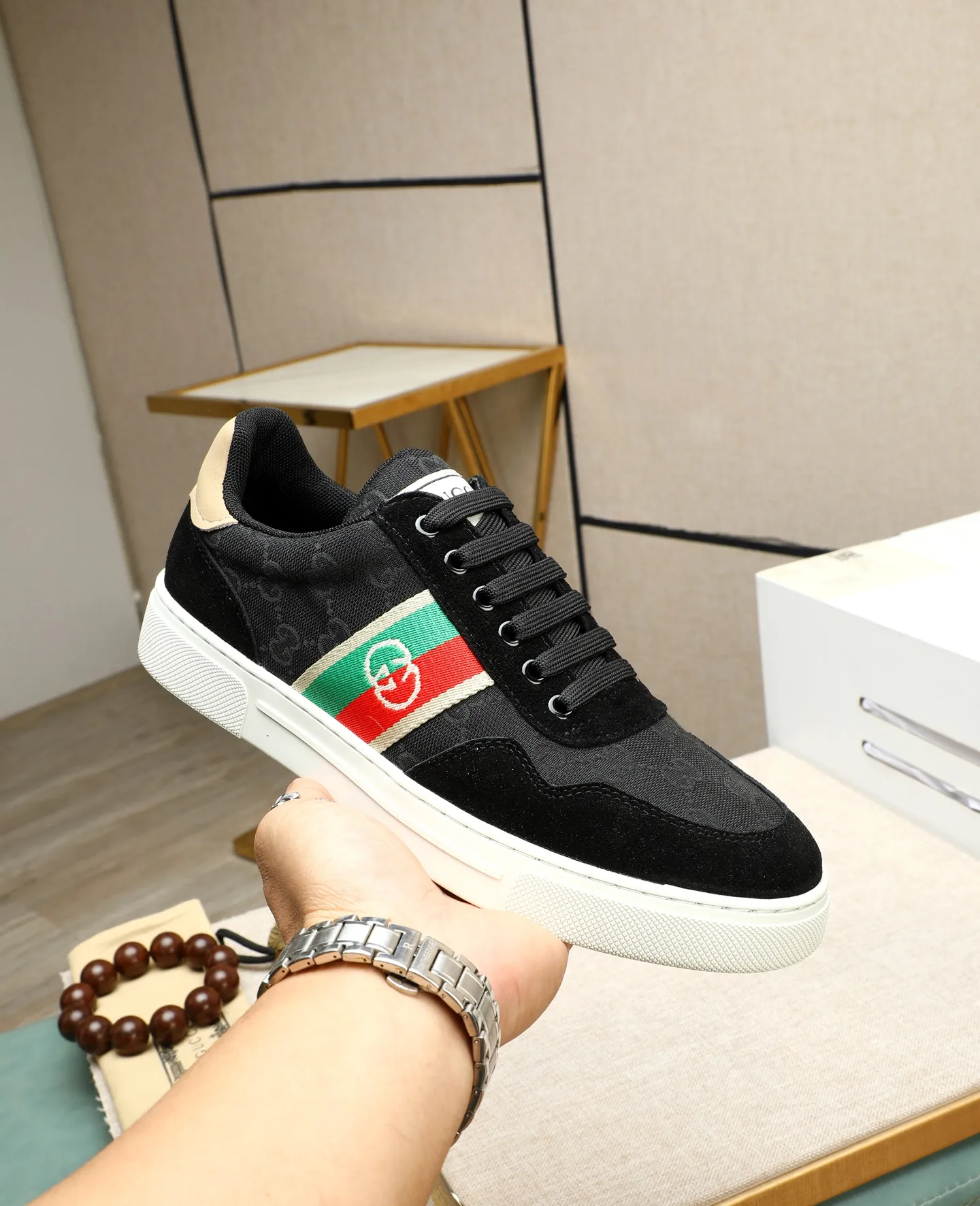 Men's men's shoes 💰440 GUCCI🔍🔍The latest model is on sale at the same time at the counter. Original calfskin imported from Italy, genuine leather lining, (high-end, noble, and classy) with exquisite workmanship. Sole: Original sole provided by the original factory, ⚠Exclusive double-layer movable molded sole super comfortable⚠, real shot 🎬The real thing is better🔍🔍"High quality·Follow the order" Code number 38-44